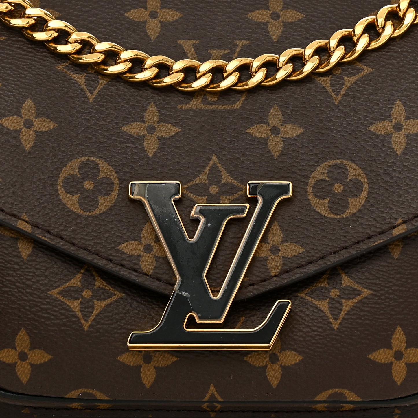 Monogram Passy