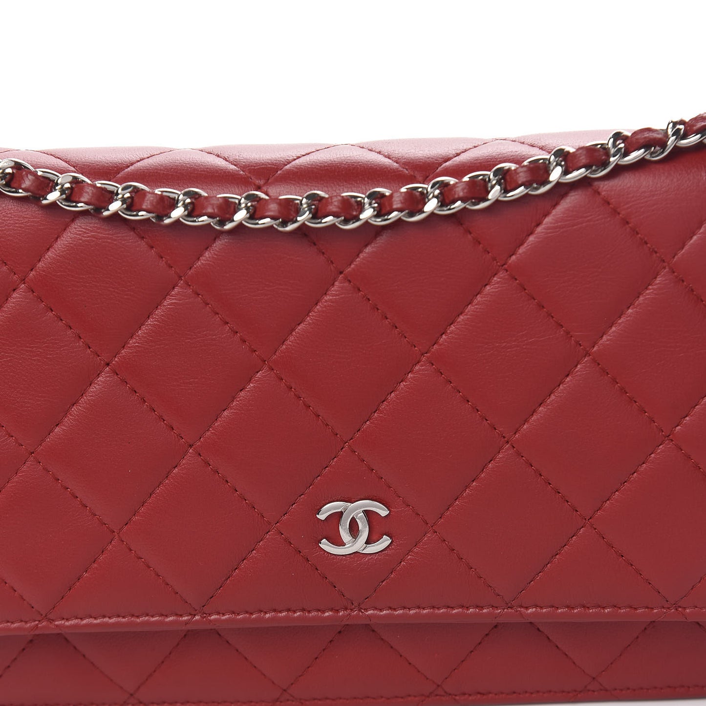 Lambskin Quilted Wallet On Chain WOC Red
