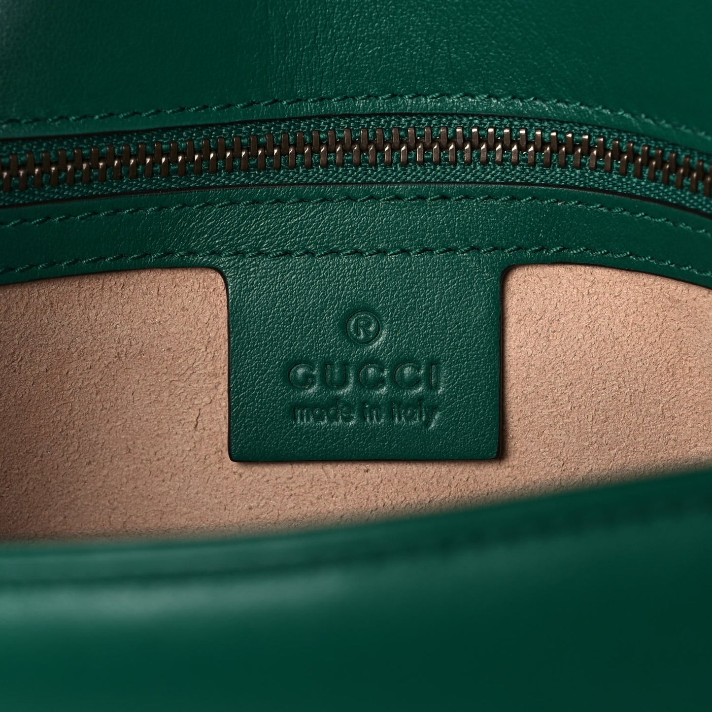 Calfskin Matelasse Small GG Marmont Shoulder Bag Emerald Green