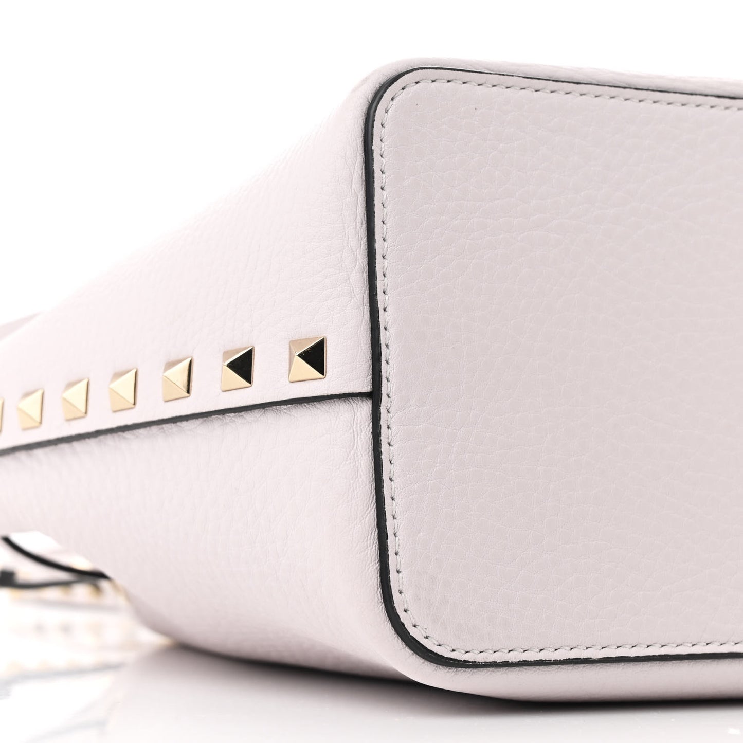Grainy Calfskin Calfskin Rockstud Bucket Bag Light Grey