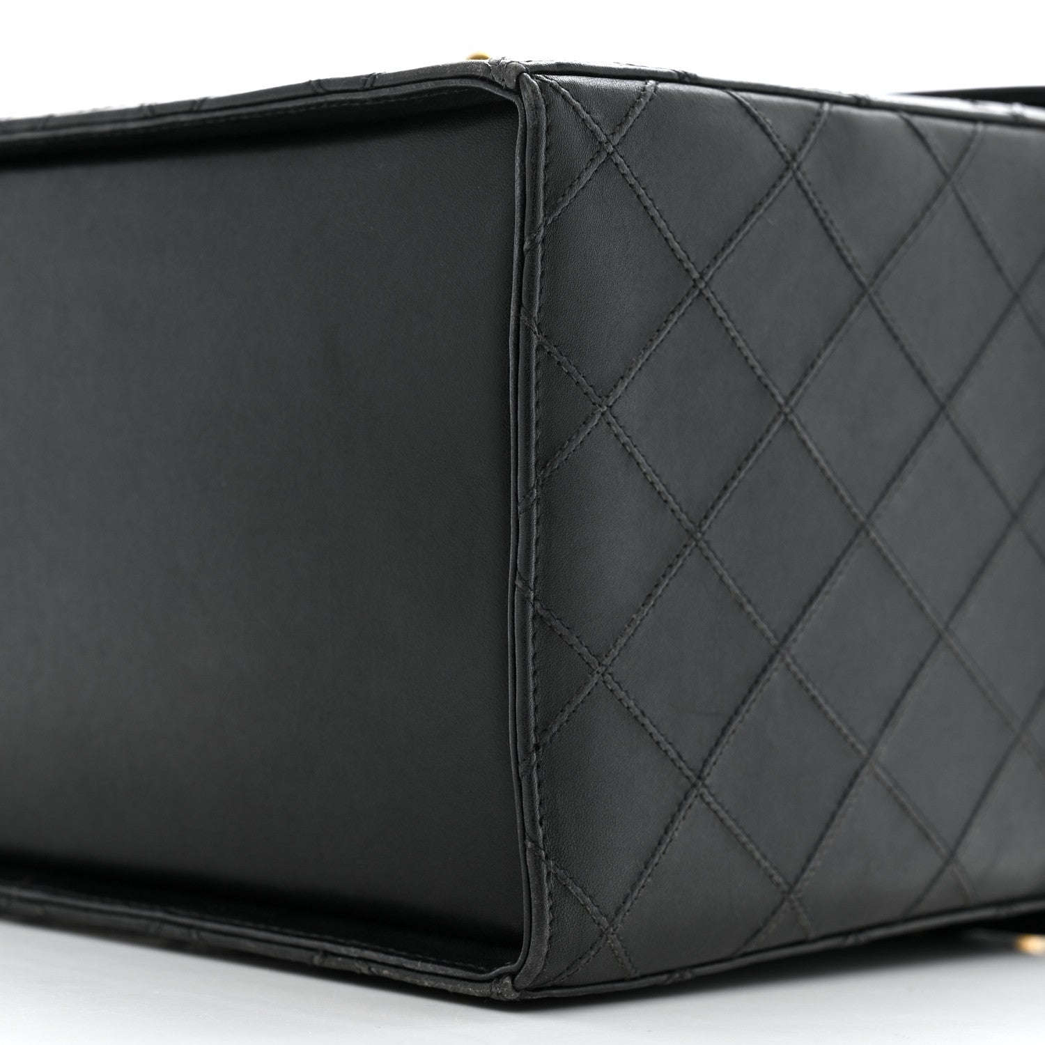 Chanel Calfskin Stitch Vanity Case Black 11 of 14