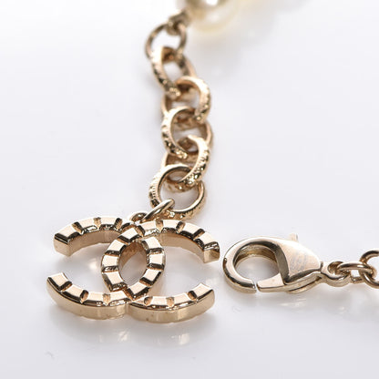 Chanel Pearl Star CC Bracelet Gold 4 of 6