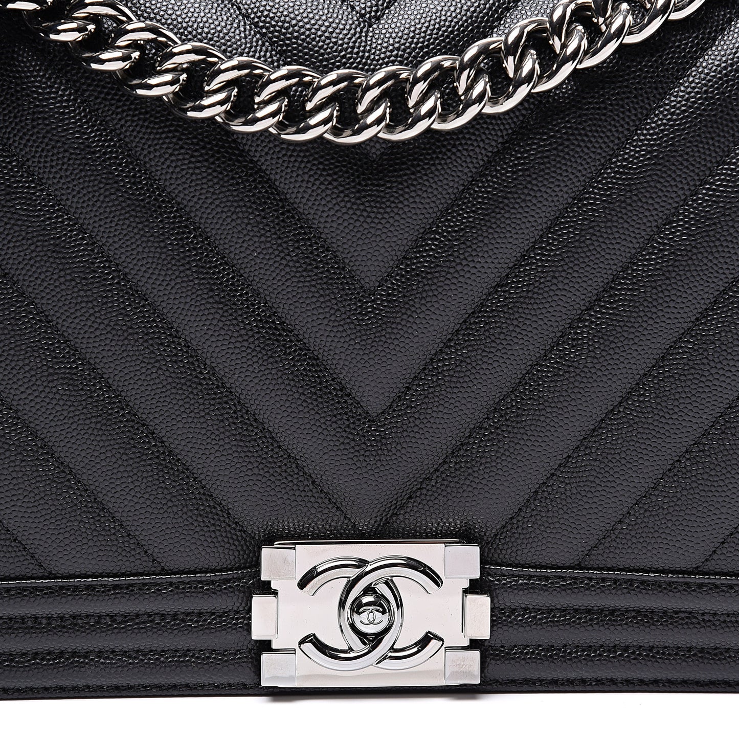 Caviar Chevron Quilted New Medium Boy Flap Black