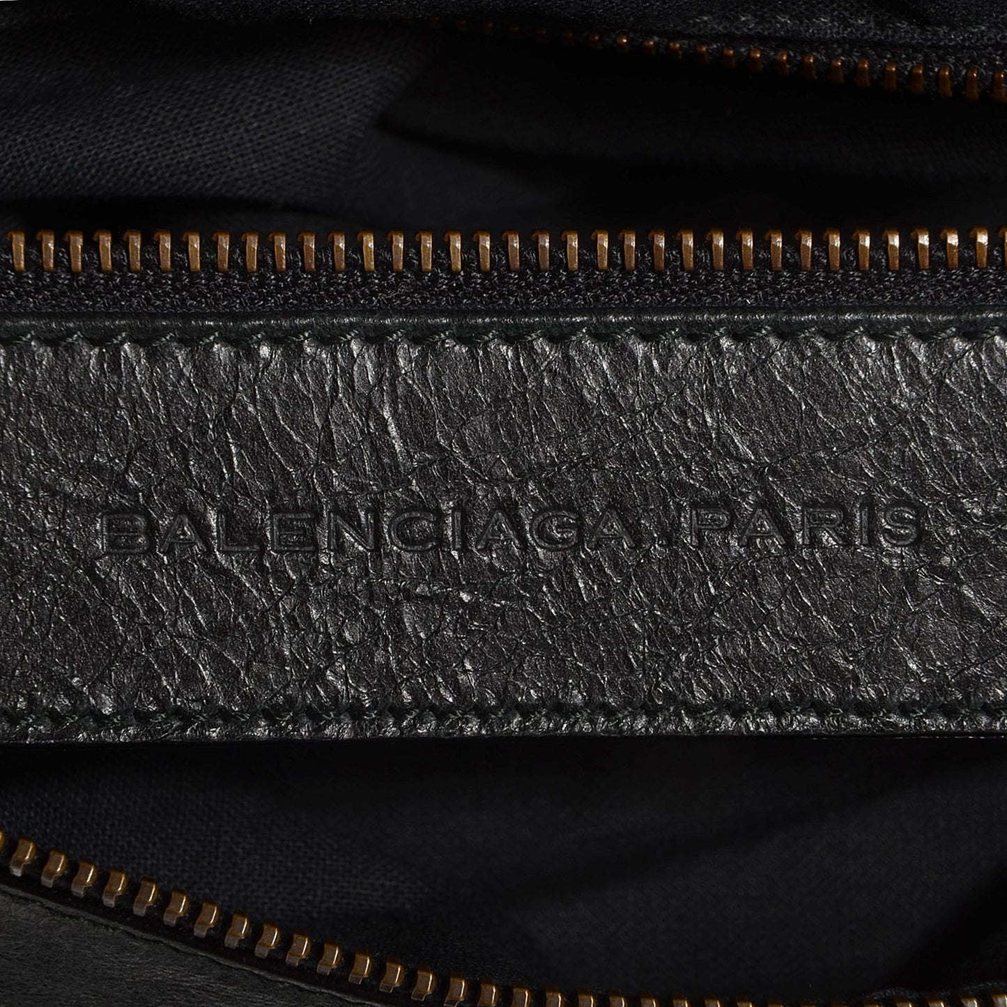 Agneau Classic Hardware Twiggy Black