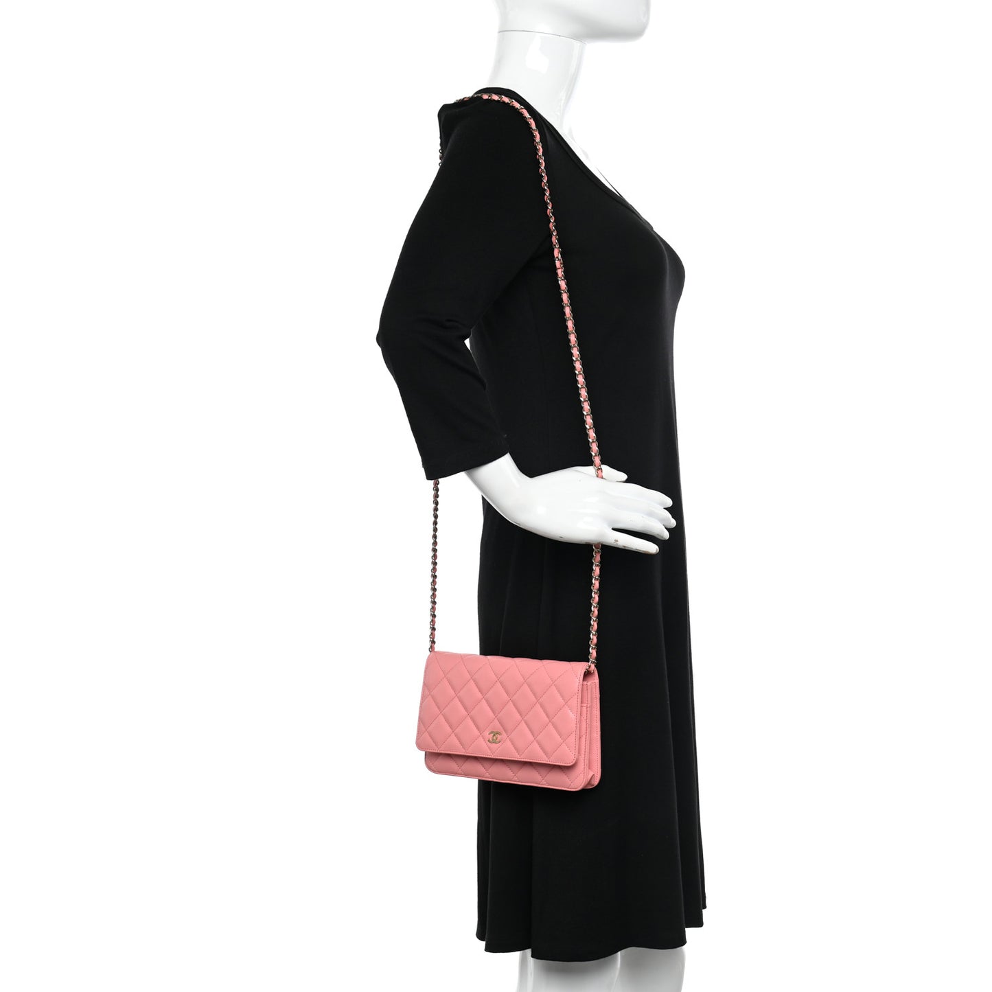 Caviar Quilted Wallet on Chain WOC Dark Pink