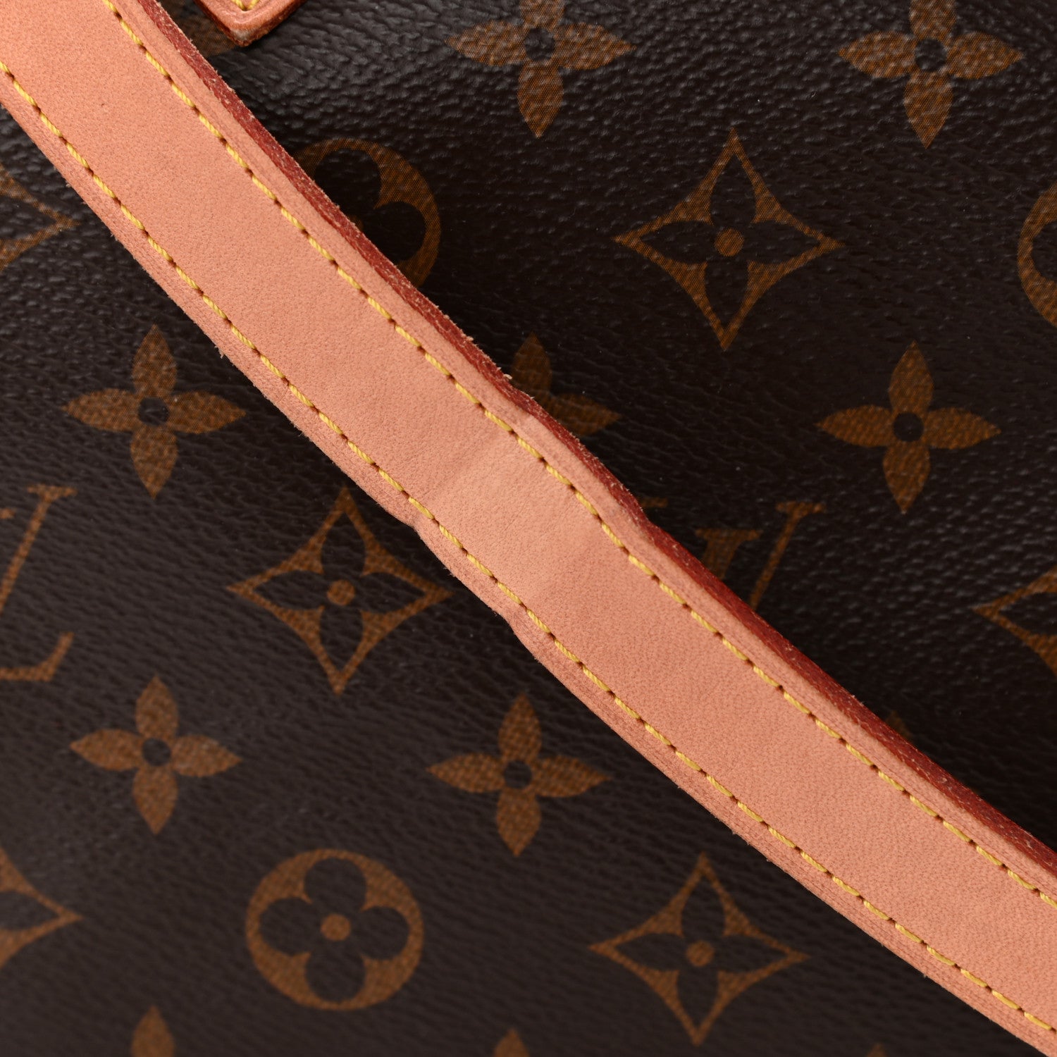 Louis Vuitton Vernis Brea MM Amarante 15 of 15