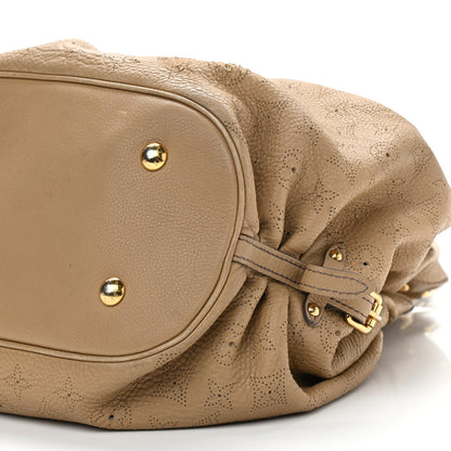 Louis Vuitton Mahina L Biscuit 9 of 18