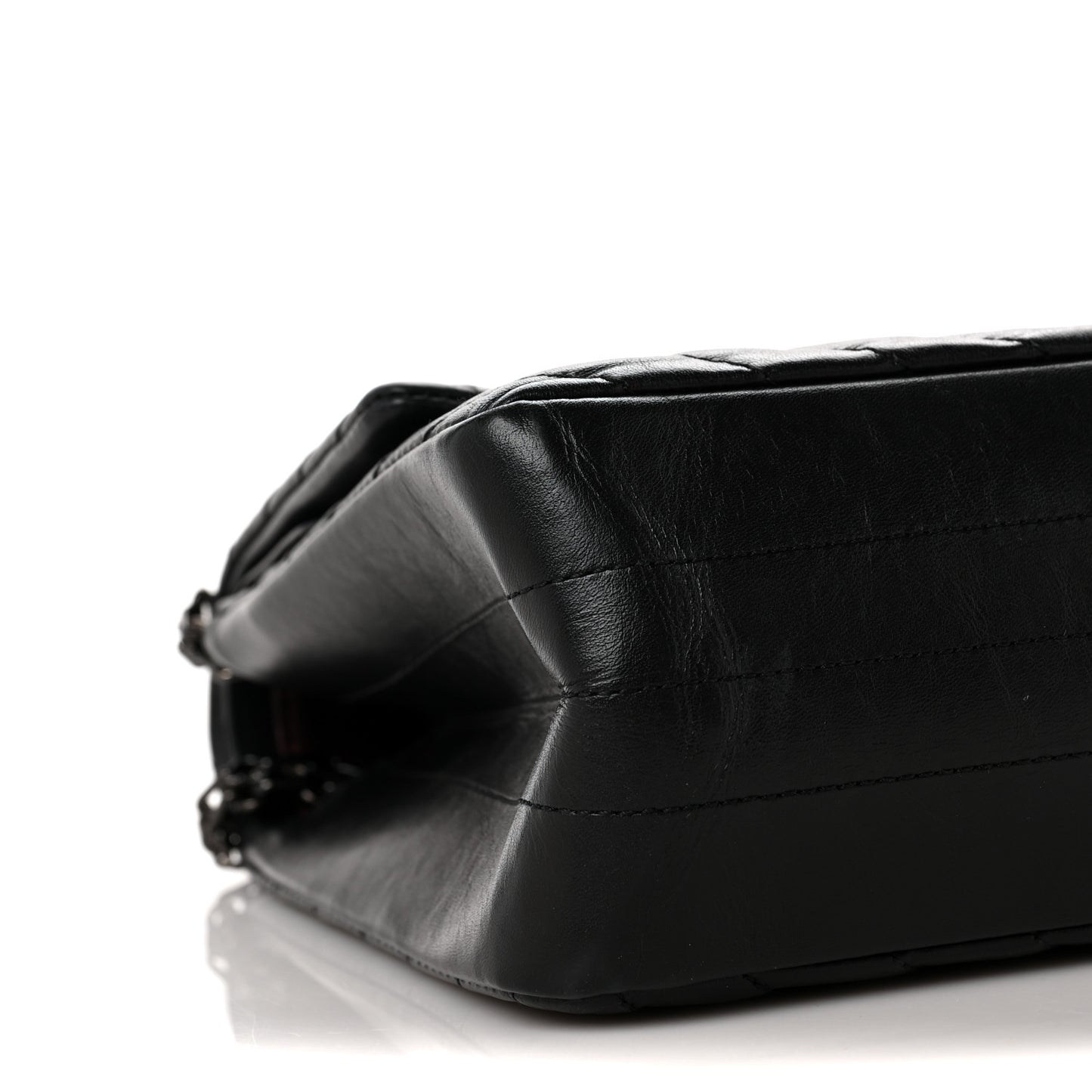 Aged Calfskin Chevron Quilted 2.55 Reissue 226 So Black