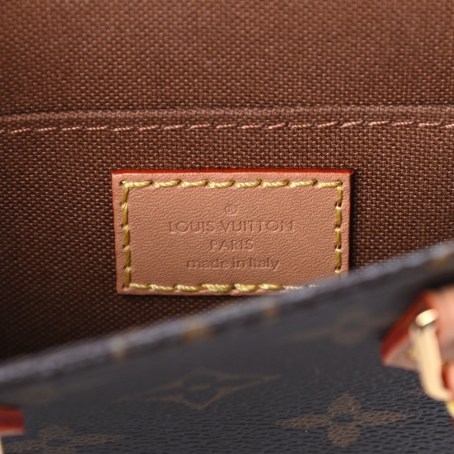 Monogram Petit Sac Plat
