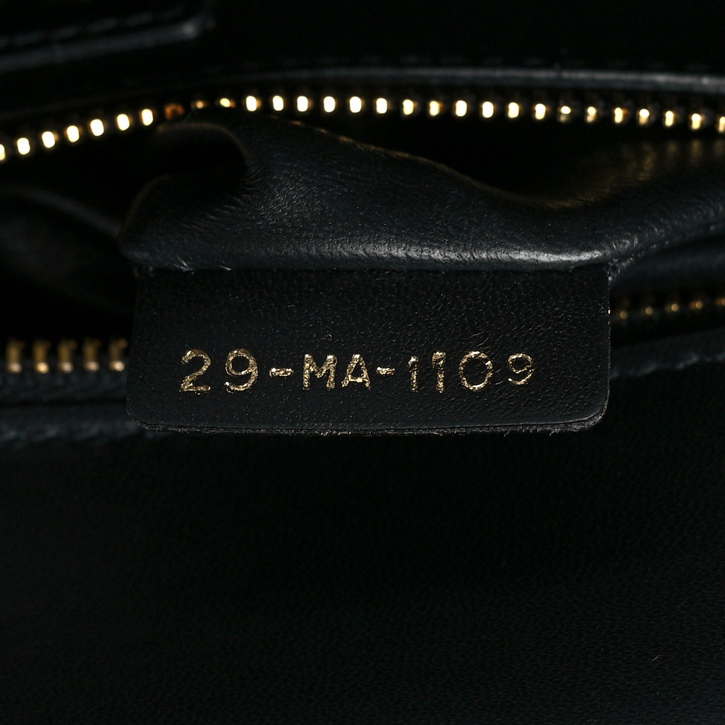 Smooth Calfskin 30 Montaigne Flap Bag Black