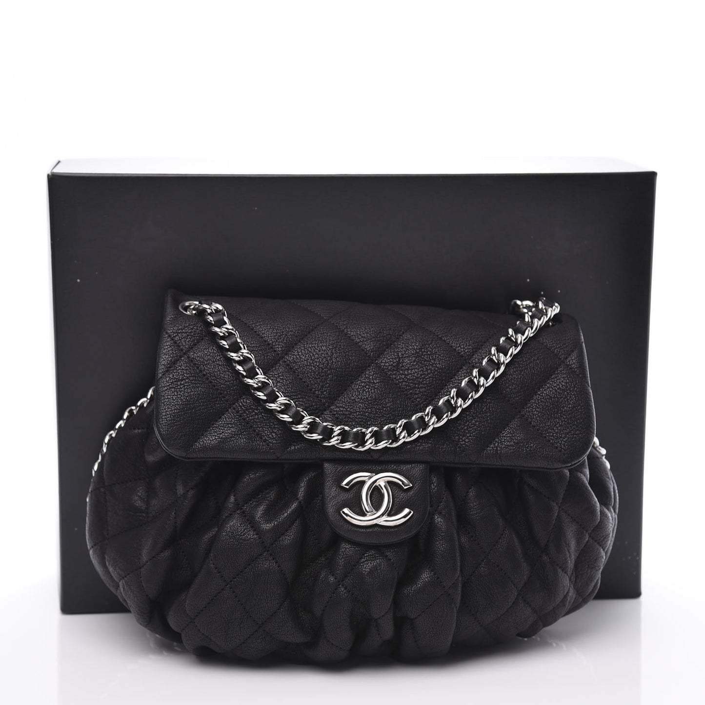 Crumpled Lambskin Quilted Medium Chain Around Messenger Black
