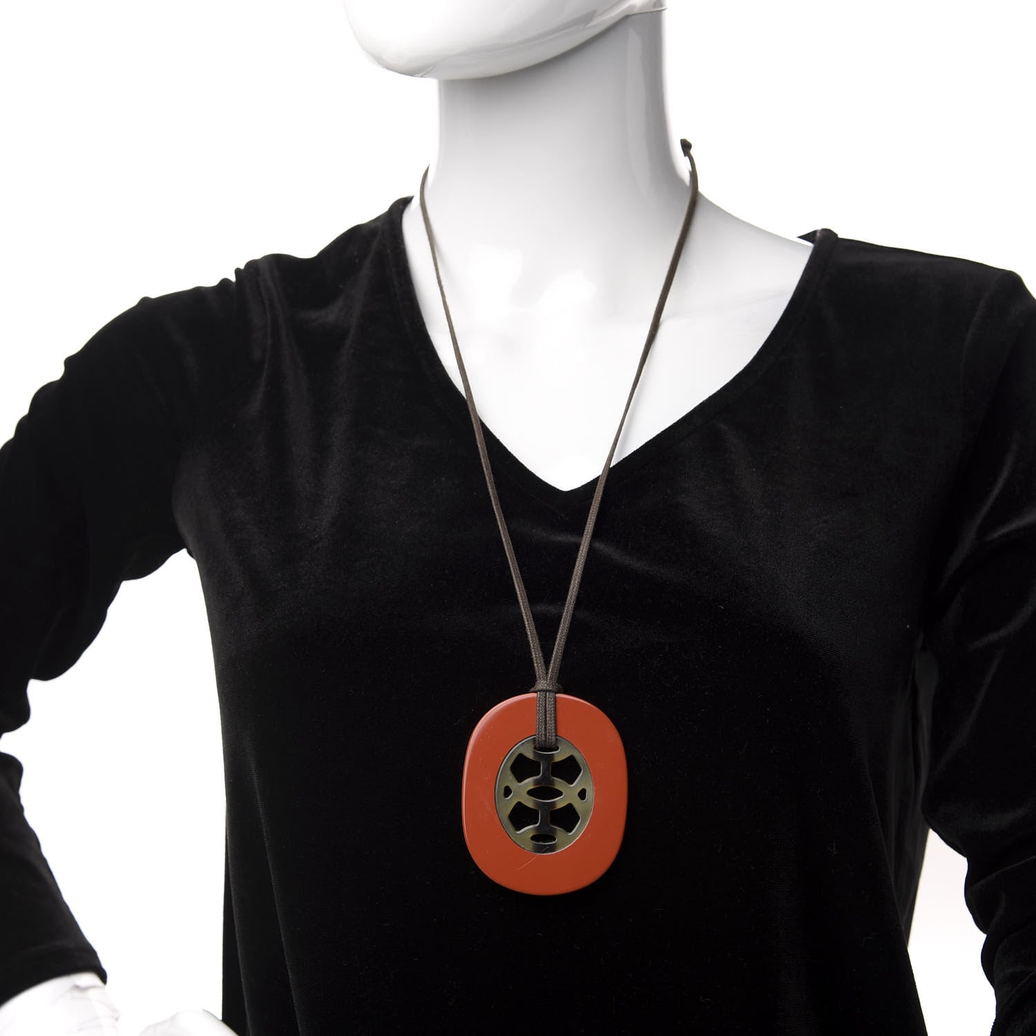 Hermes Buffalo Horn Lacquer Lift Necklace 2 of 5