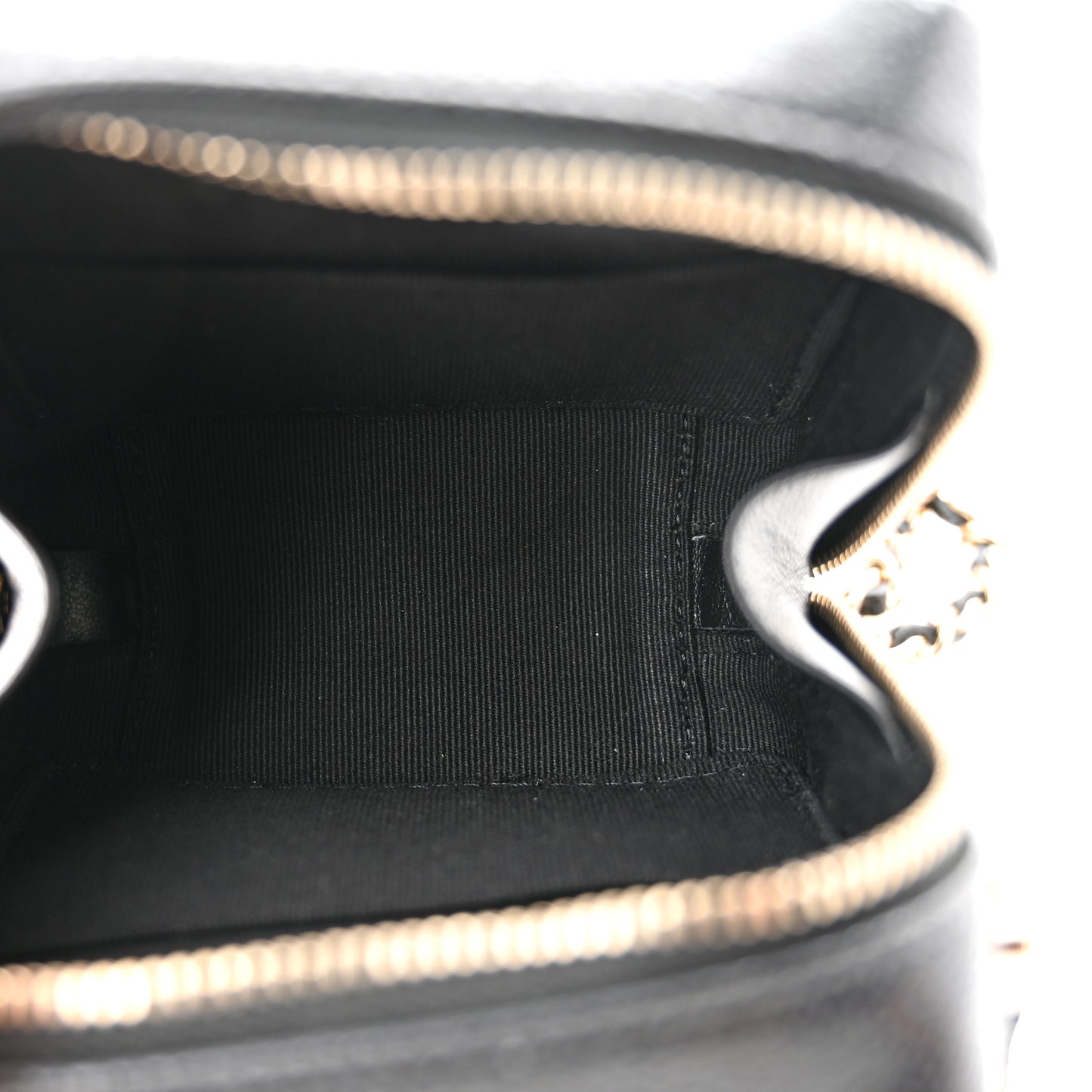 Caviar Quilted Clutch With Chain Black