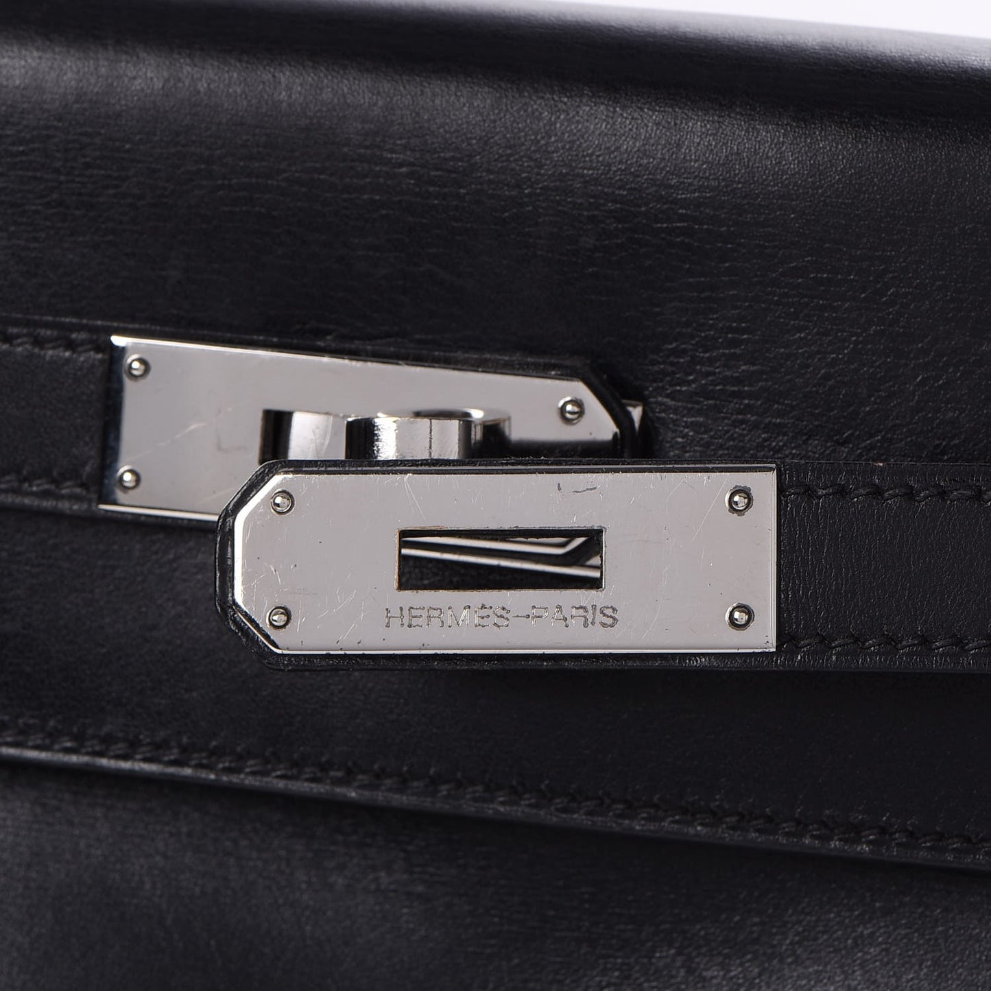 Box Kelly Retourne 32 Black