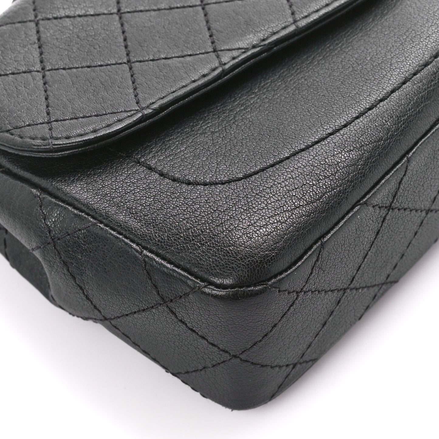 Goatskin Quilted Coco Curve Flap Messenger Flap Black