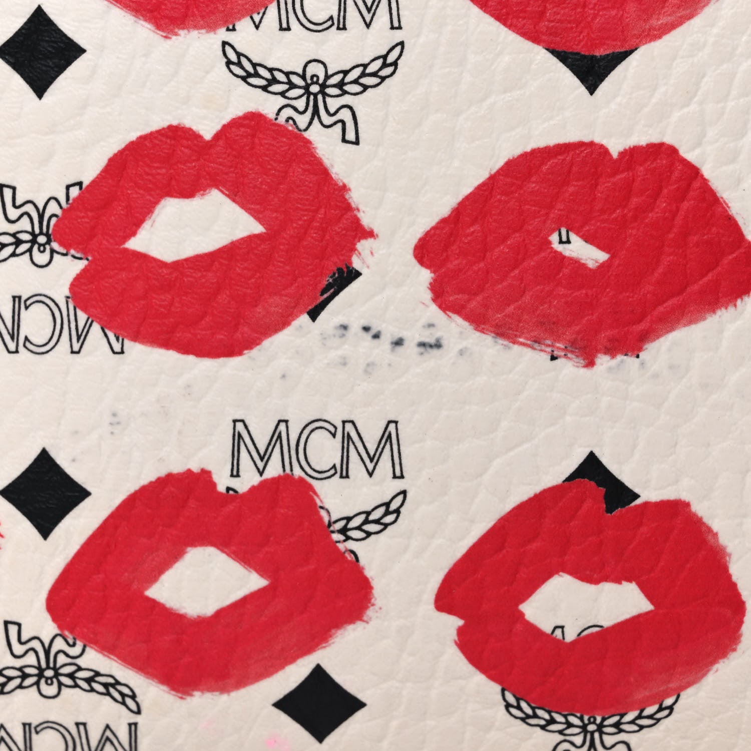 MCM Visetos X Vogue Korea Pouch White Multicolor 10 of 10