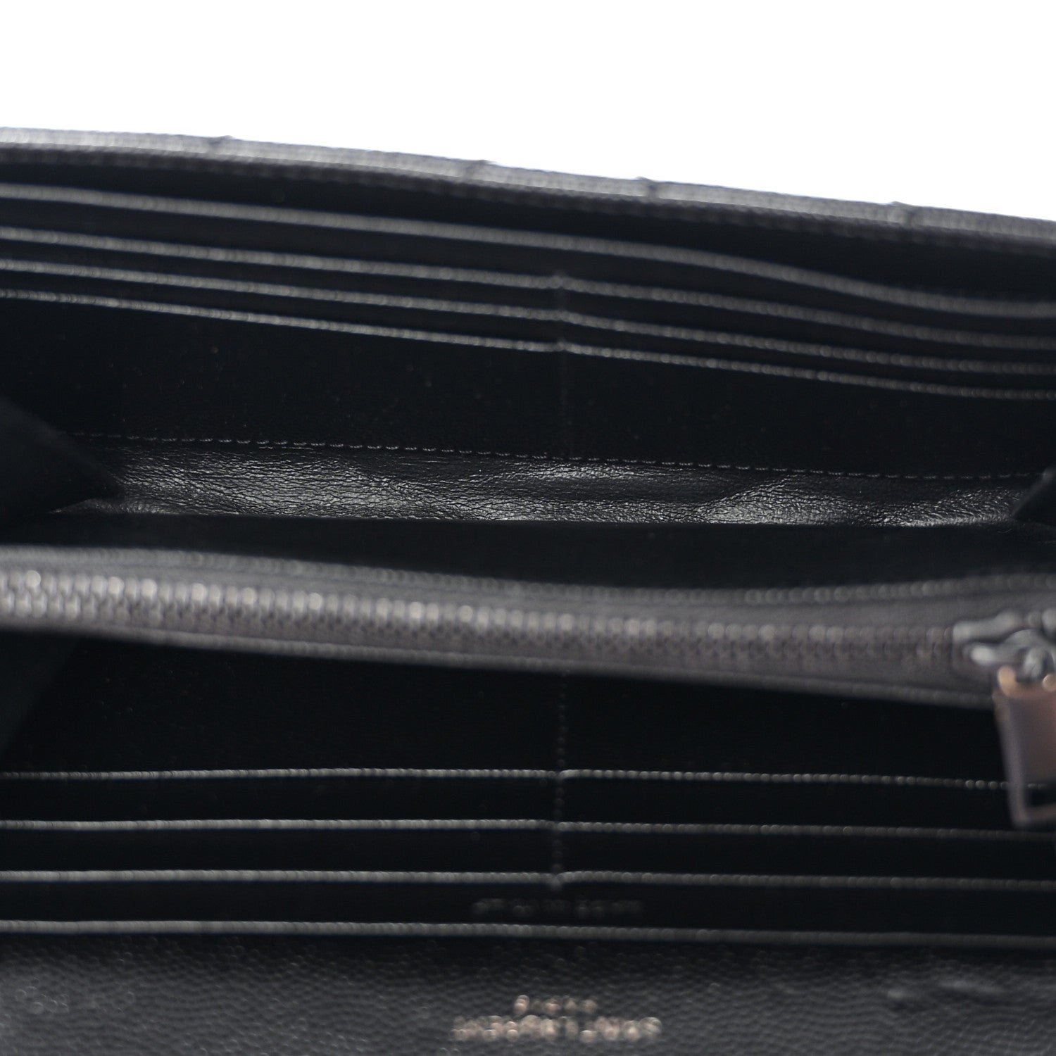 Saint Laurent Grain De Poudre Matelasse Chevron Monogram Flap Wallet Black 5 of 8