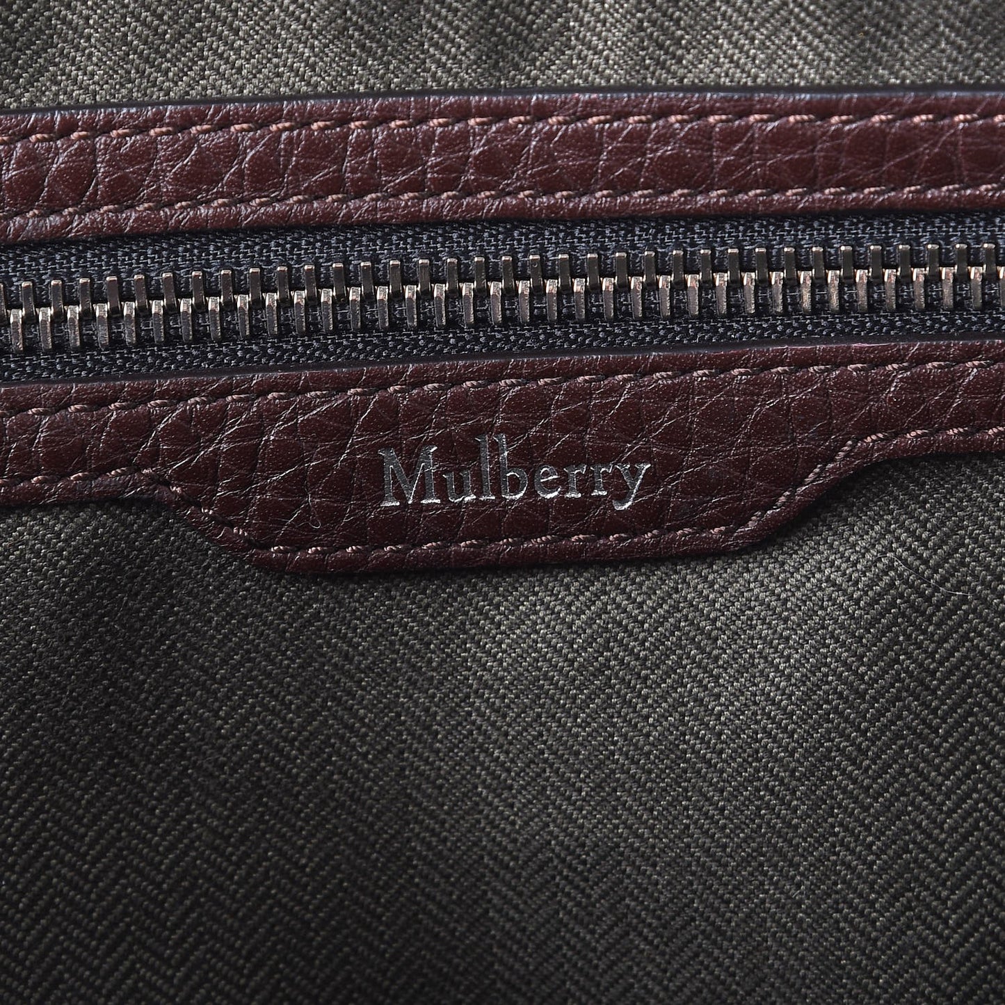 Grained Calfskin Small Kenrick Reporter Chocolate