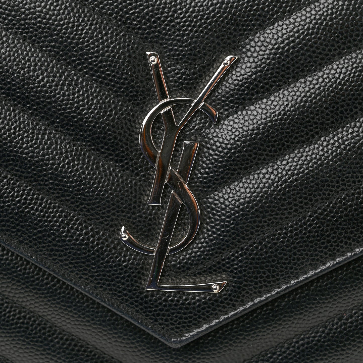 Grain De Poudre Matelasse Chevron Monogram Chain Wallet Black