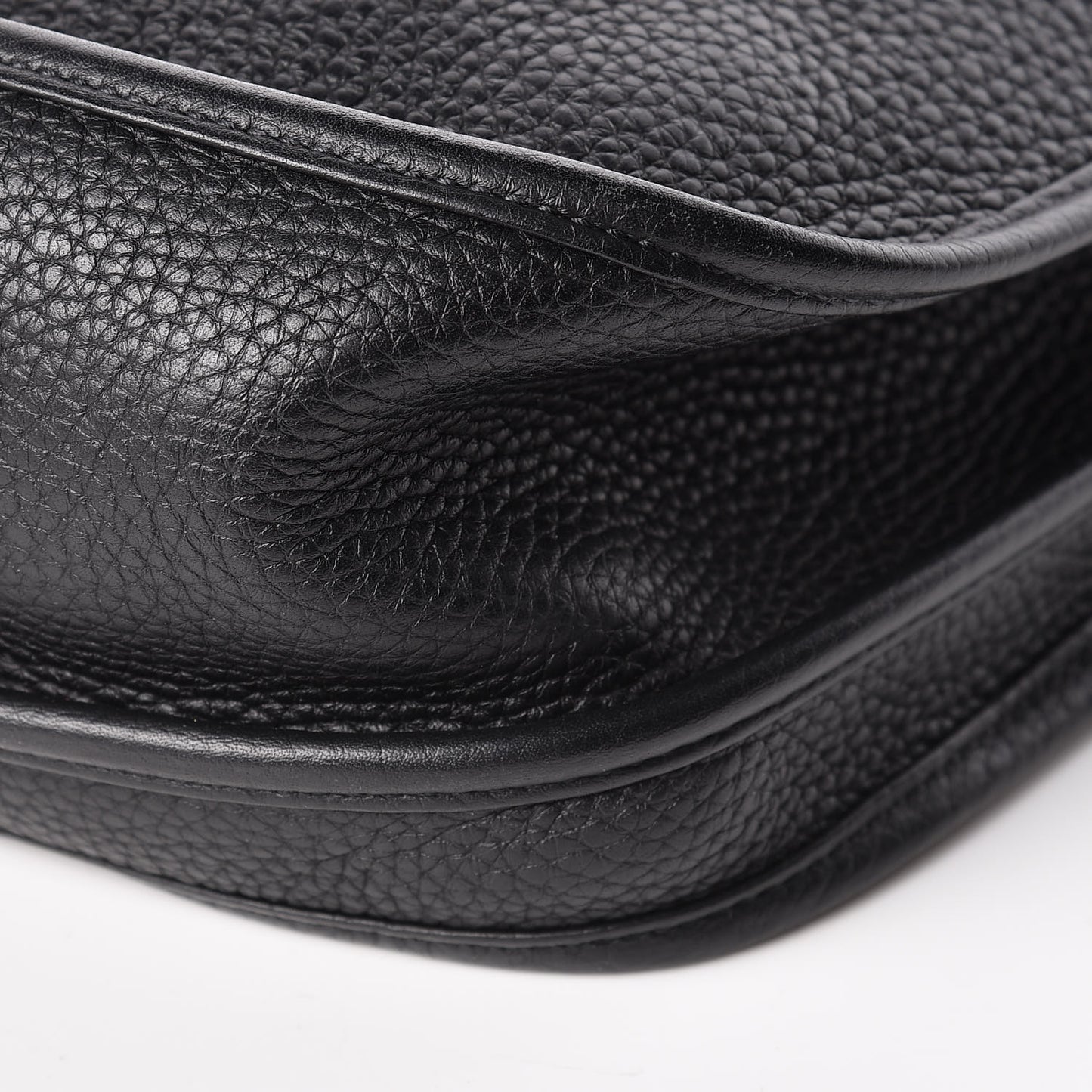 Taurillon Clemence Evelyne III GM Black