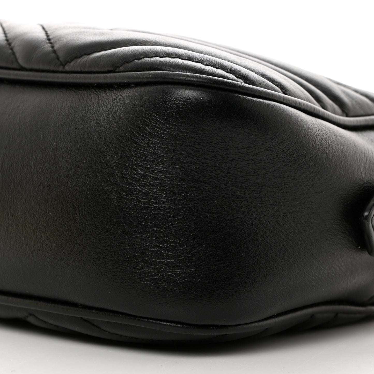 Calfskin Matelasse Small GG Marmont Chain Shoulder Bag Black