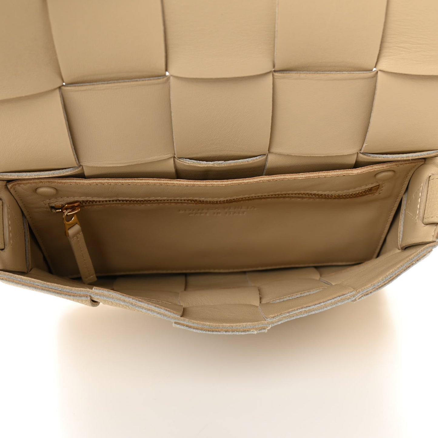 Calfskin Maxi Intreccio Cassette Bag Porridge