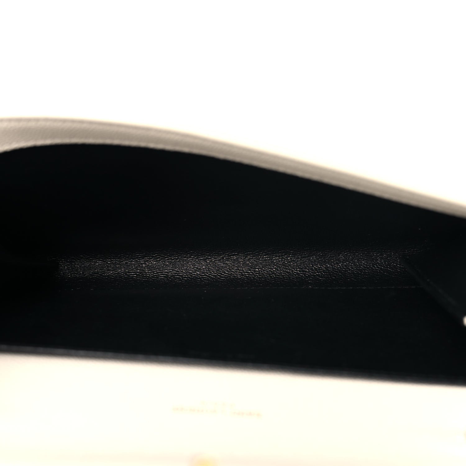 Saint Laurent Grain De Poudre Monogram Uptown Chain Wallet Crema Soft 5 of 10