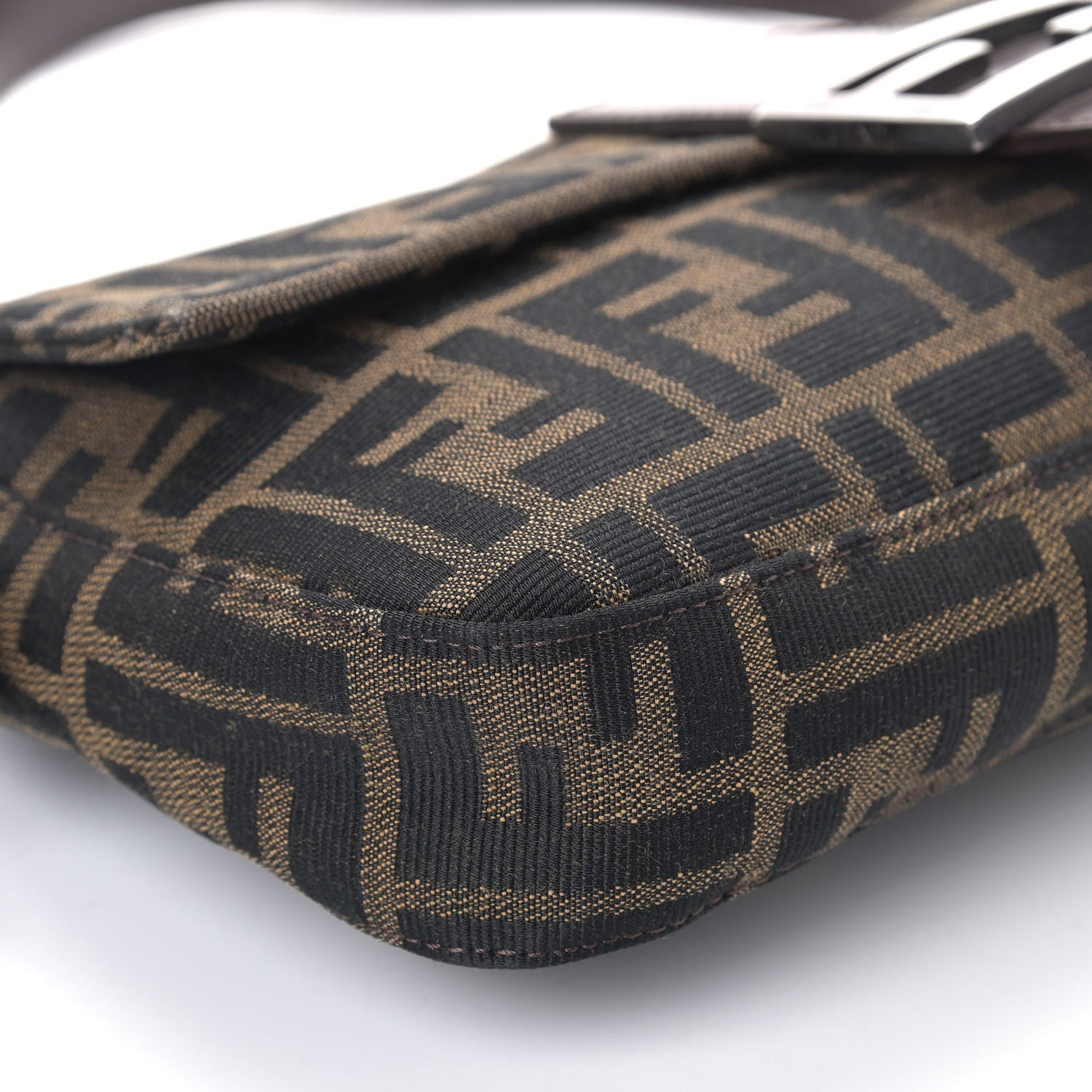 Fendi Zucca Baguette Tobacco 6 of 7