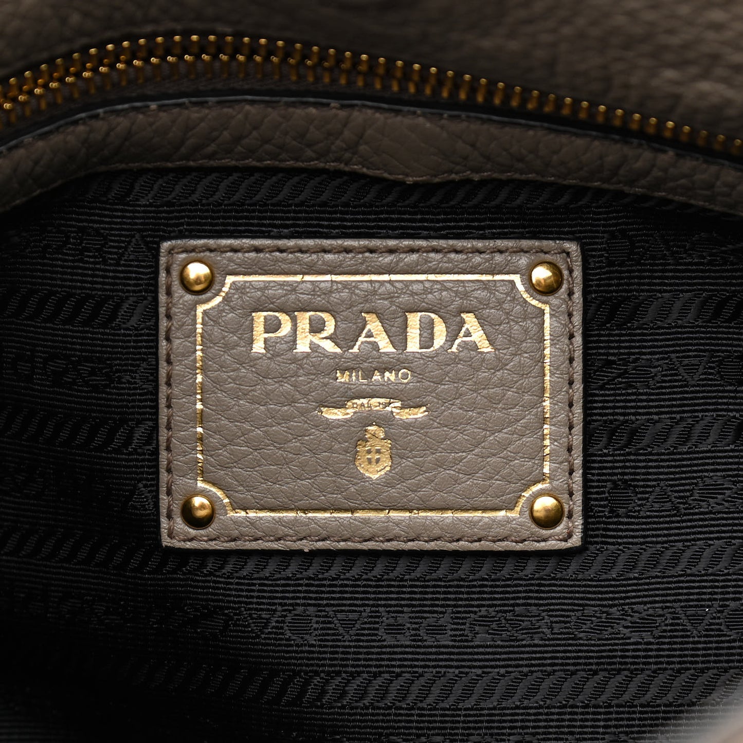 Vitello Phenix Logo Hobo Taupe