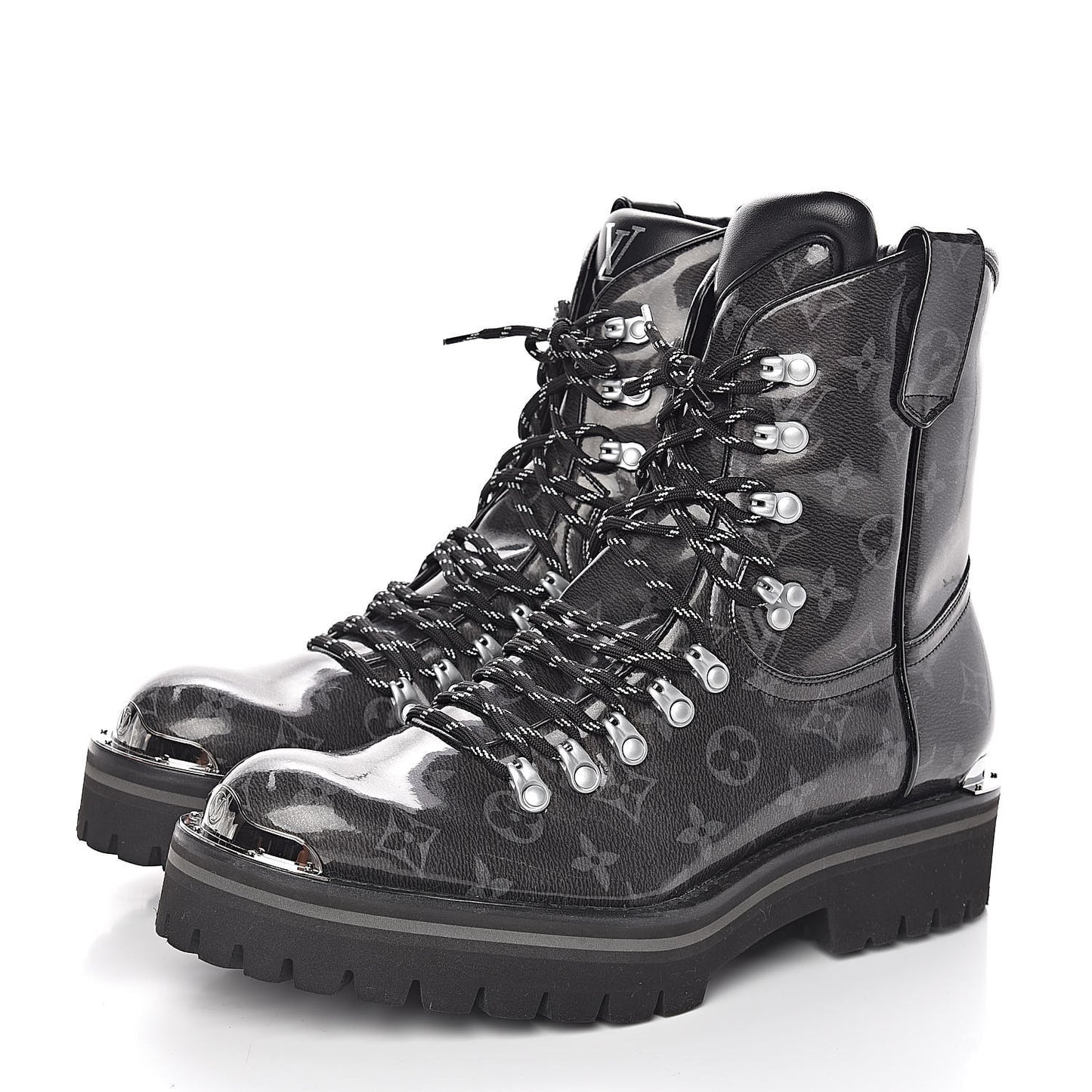 Monogram Eclipse Glaze Mens Outland Ankle Boots 8