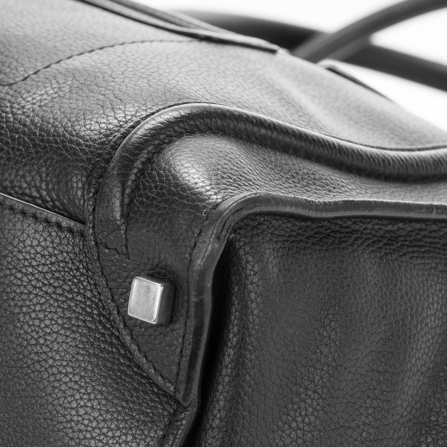 Drummed Calfskin Shoulder Luggage Black