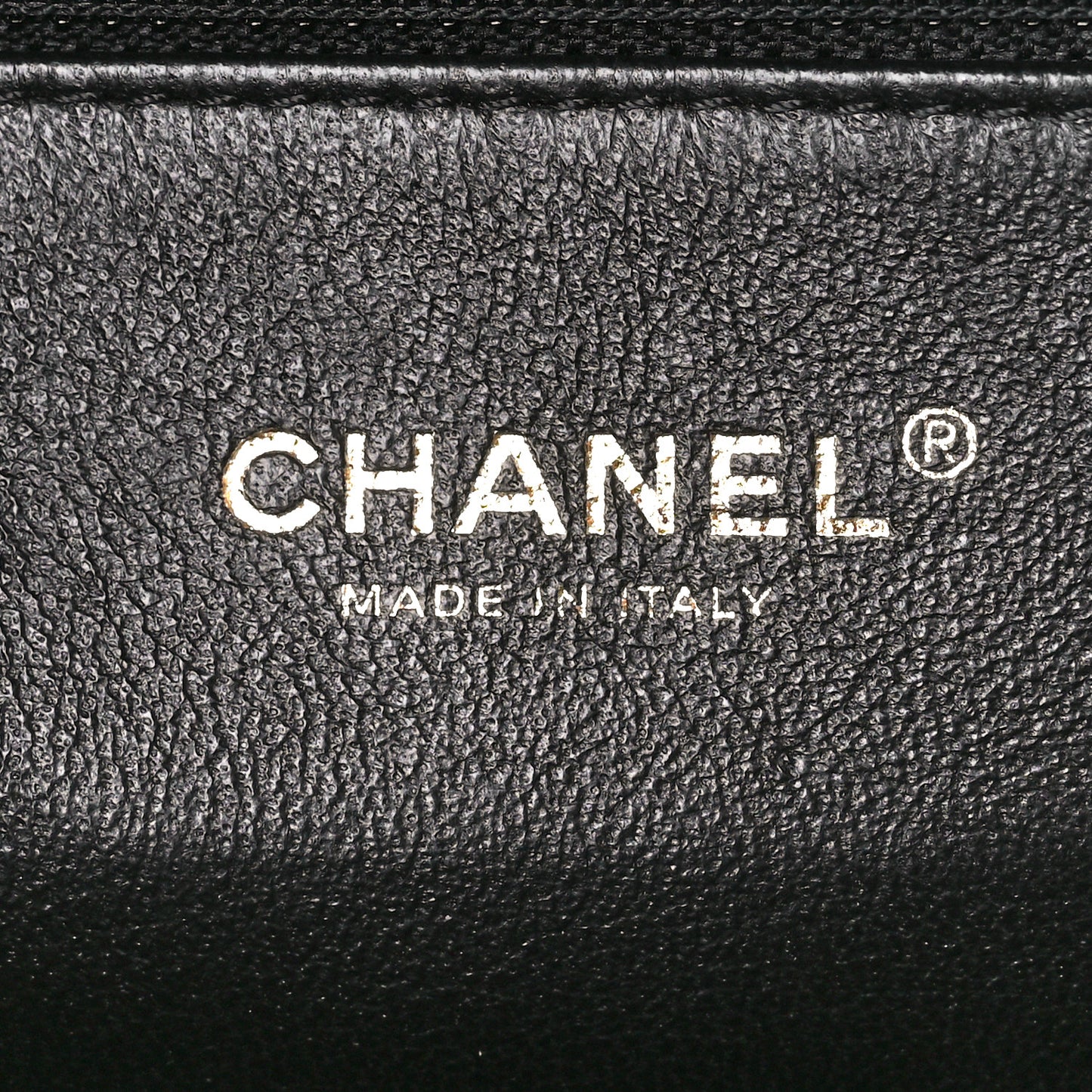 Caviar Quilted Medium CC Filigree Flap Black