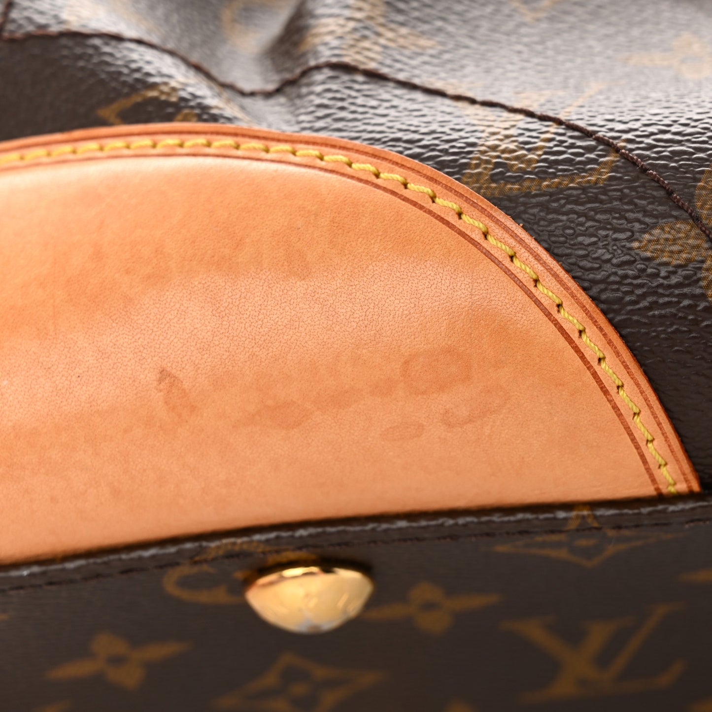 Monogram Beverly MM