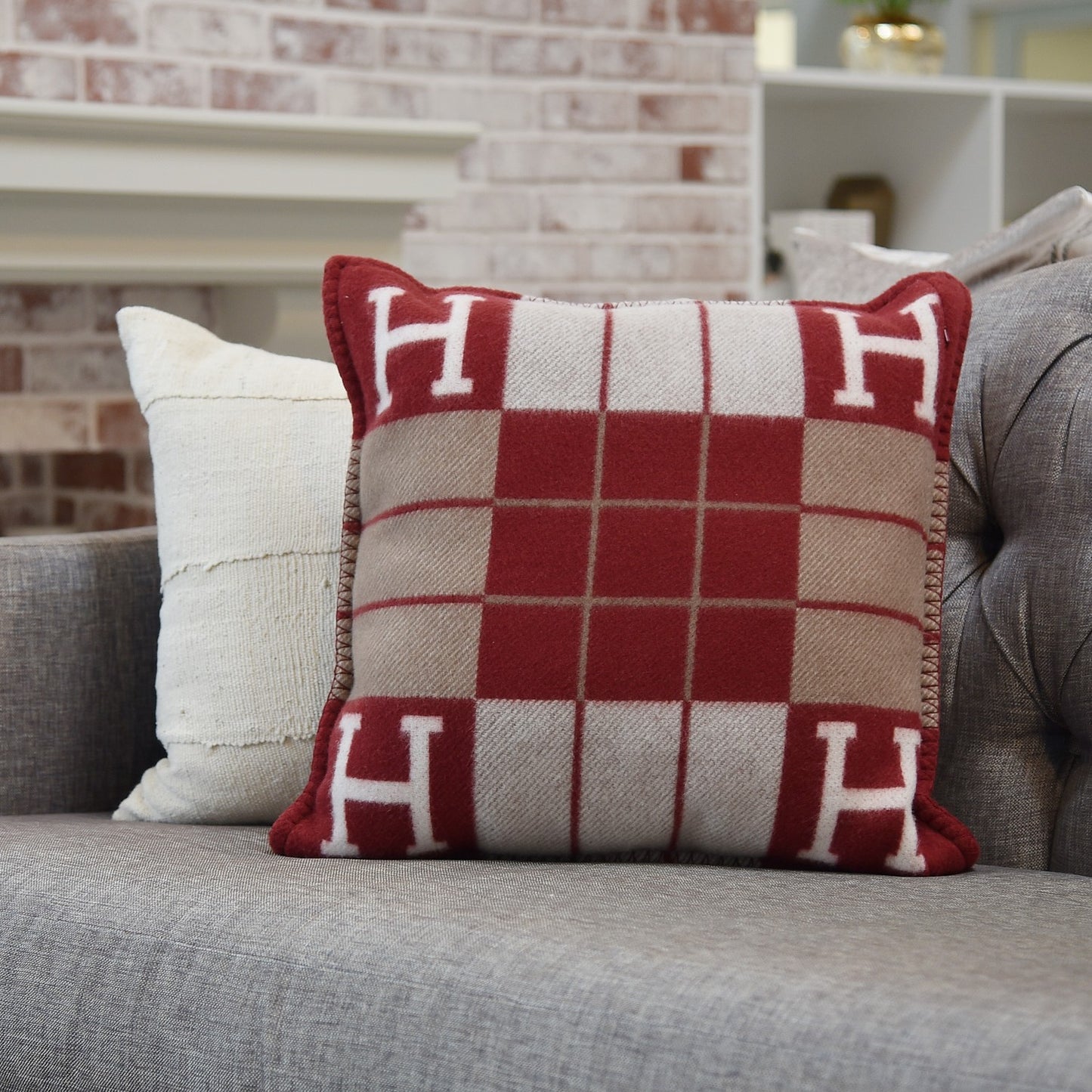 Wool Cashmere Avalon III Pillow PM Ecru Rouge