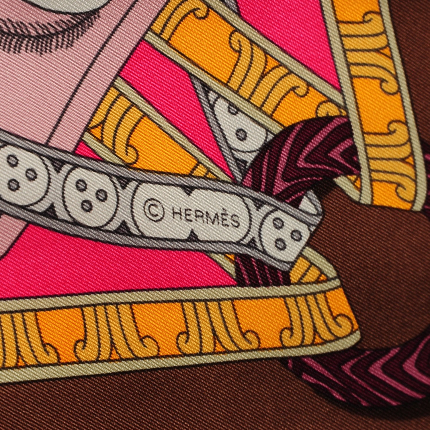 Hermes Silk Dame de Coeur A Vous L'Honneur Scarf 90 5 of 8