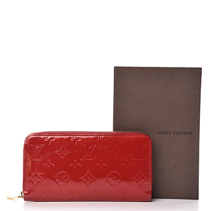 Louis Vuitton Vernis Zippy Wallet Pomme D'Amour 9 of 9