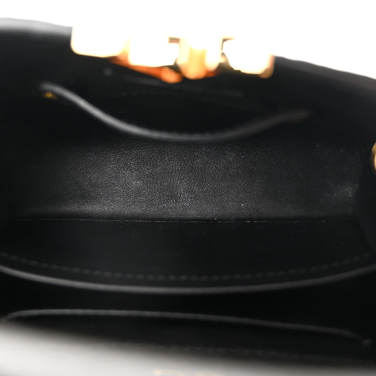 Louis Vuitton Taurillon Mini Capucines Black 5 of 9
