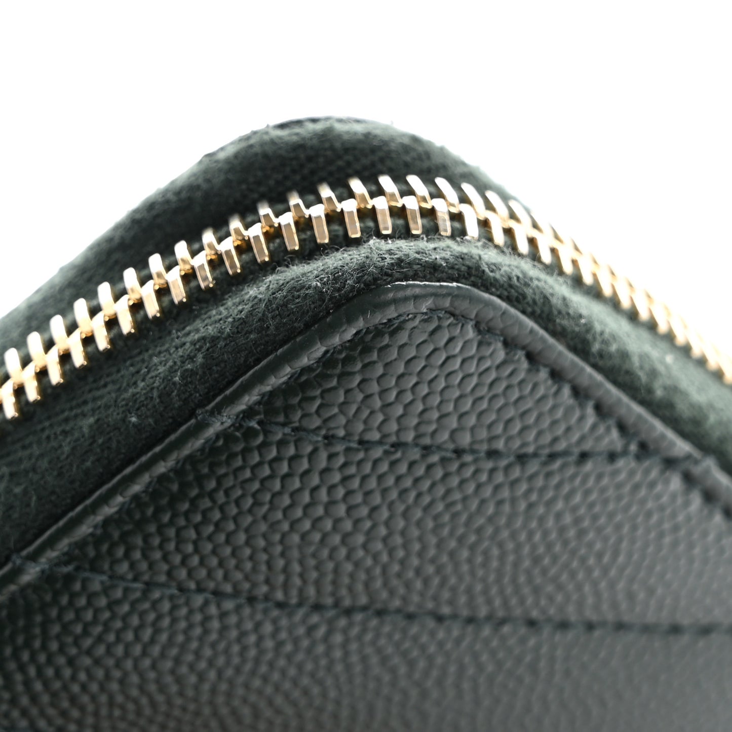 Grain De Poudre Matelasse Chevron Monogram Zip Around Wallet New Vert Fonce