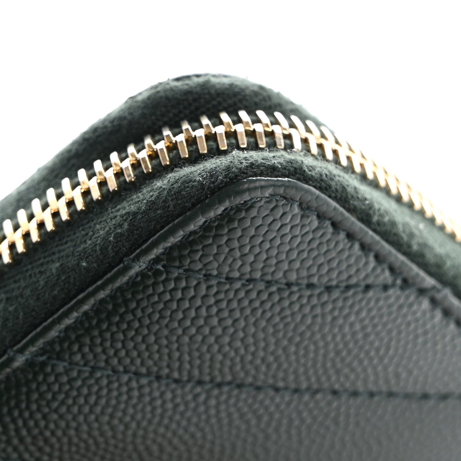 Saint Laurent Grain De Poudre Matelasse Chevron Monogram Zip Around Wallet New Vert Fonce 10 of 11