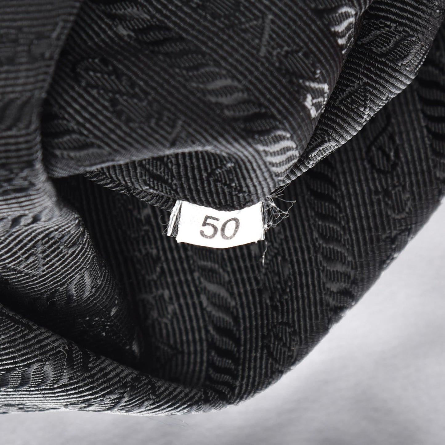 Vitello Daino Braided Hobo Nero Black