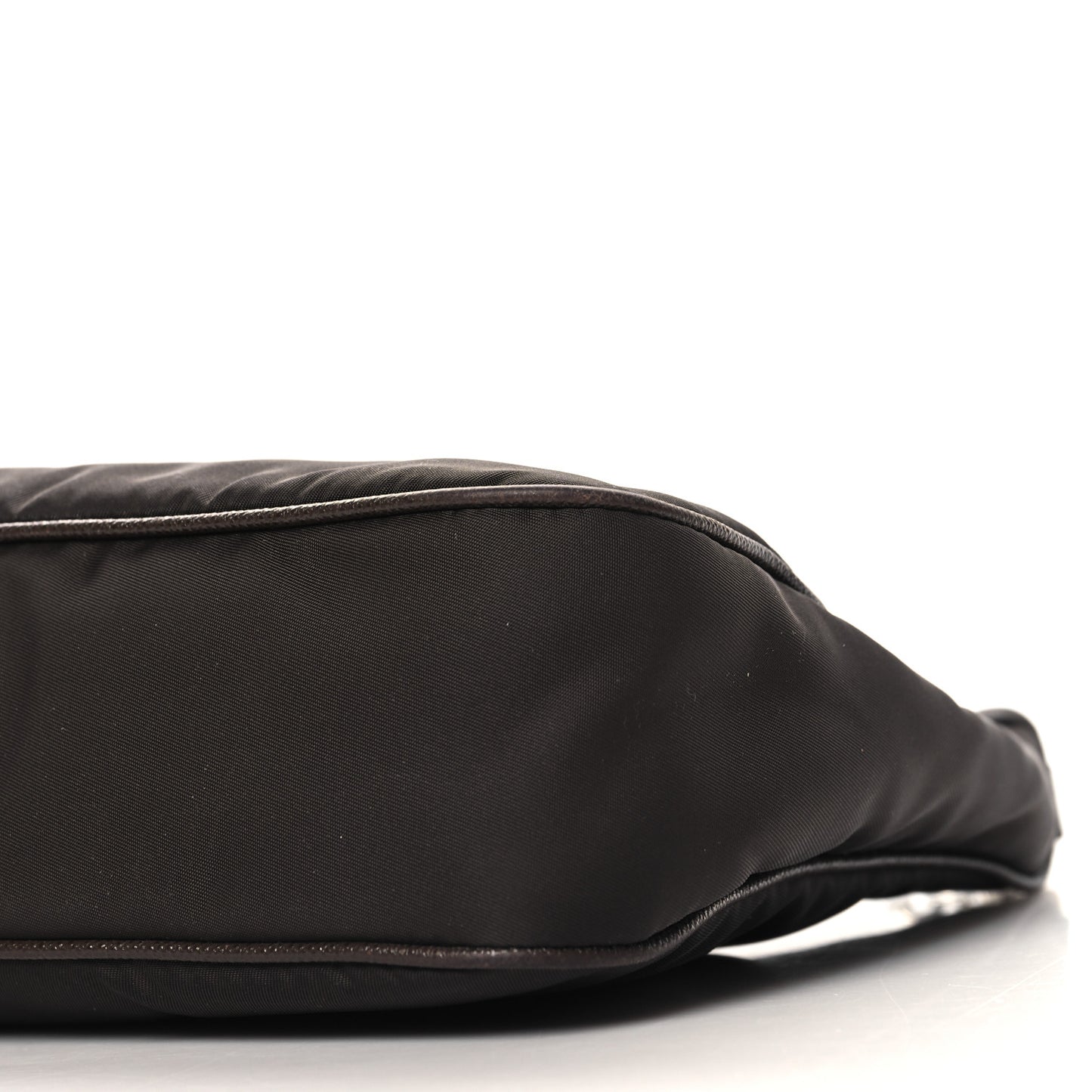 Tessuto Nylon Saffiano Re-Edition 2005 Shoulder Bag Cacao