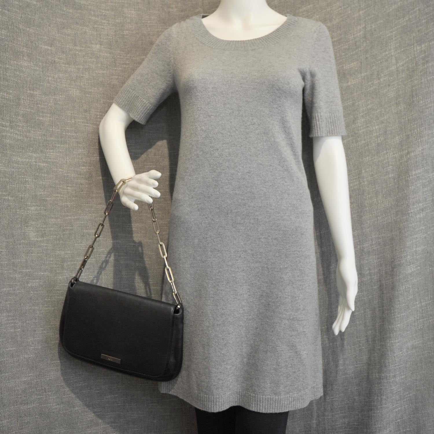 Gucci Leather Chain Small Flap Bag Black 2 of 8