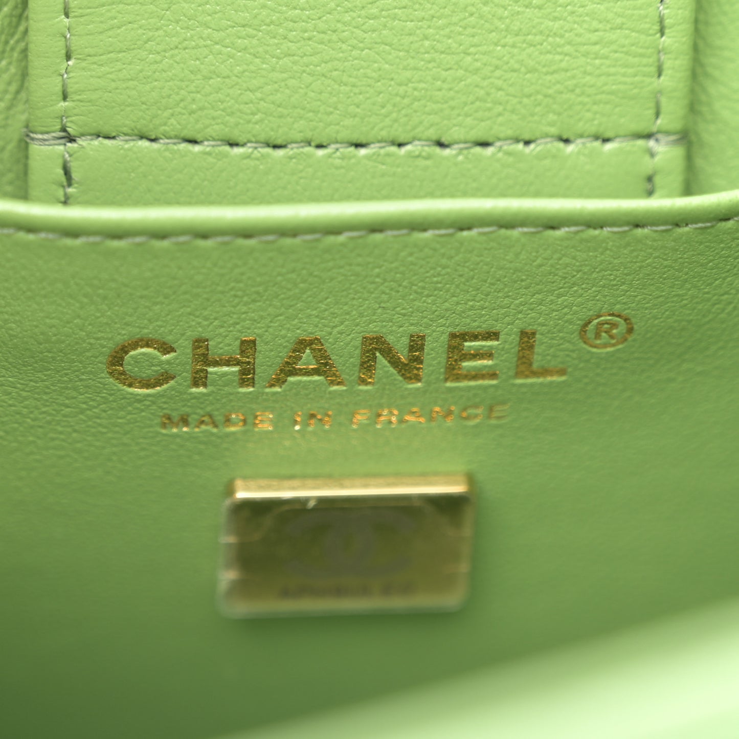 Caviar Quilted Mini Bucket Bag Green