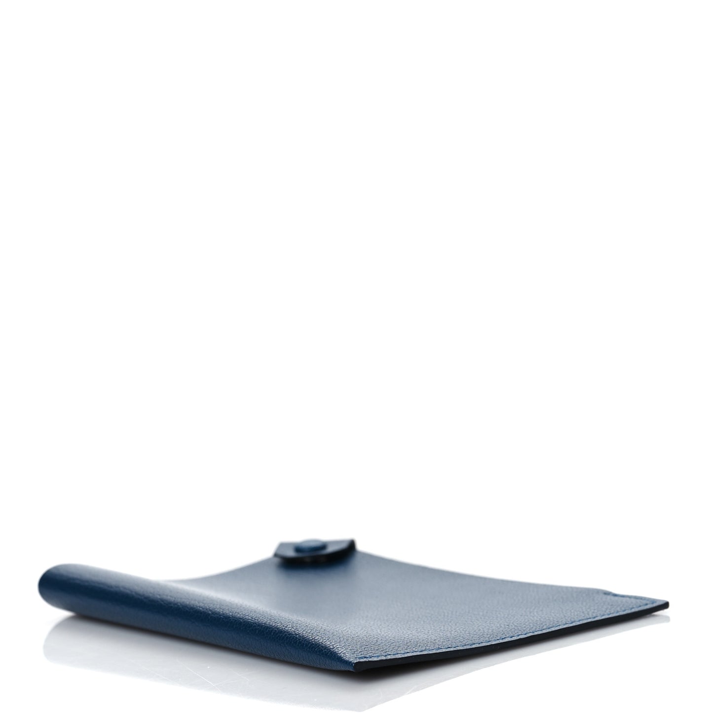 Chevre Mysore Tarmac Passport Holder Deep Bleu