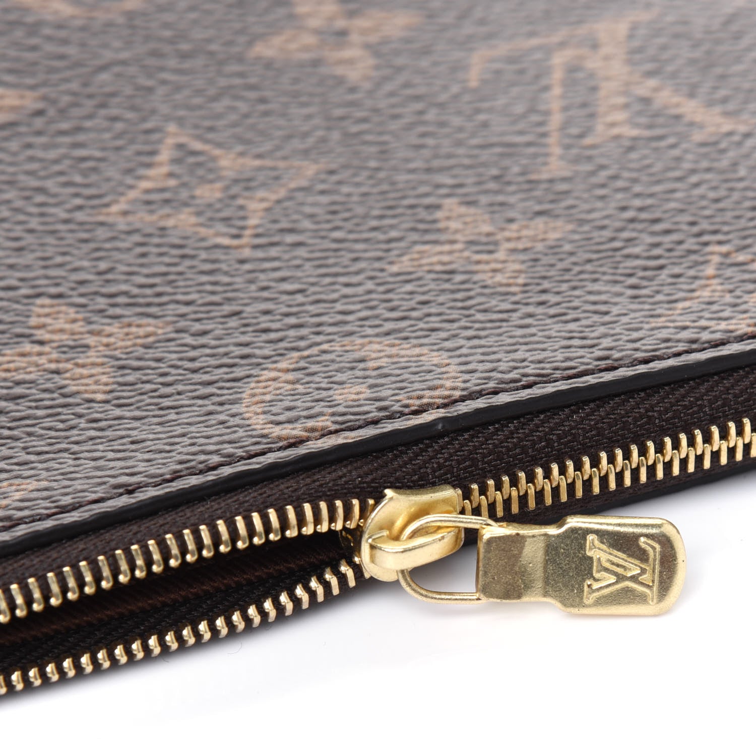 Louis Vuitton Monogram Etui Voyage MM Pouch 10 of 10