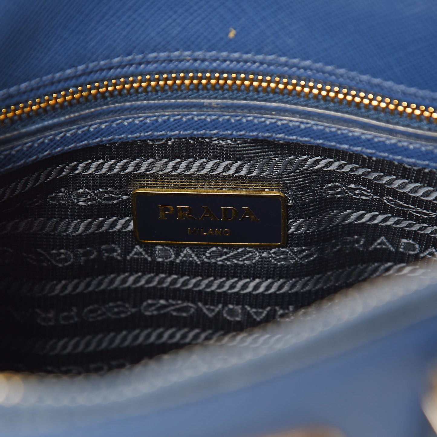 Saffiano Lux Small Promenade Tote Azzurro