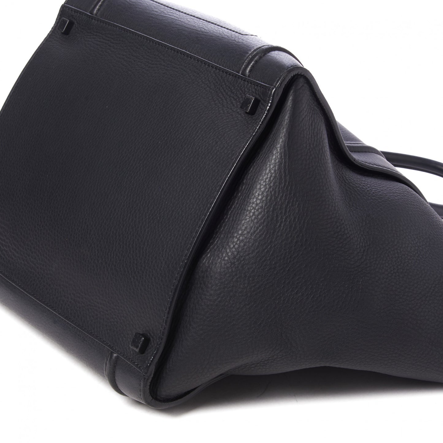 Grained Calfskin Medium Phantom Luggage Black