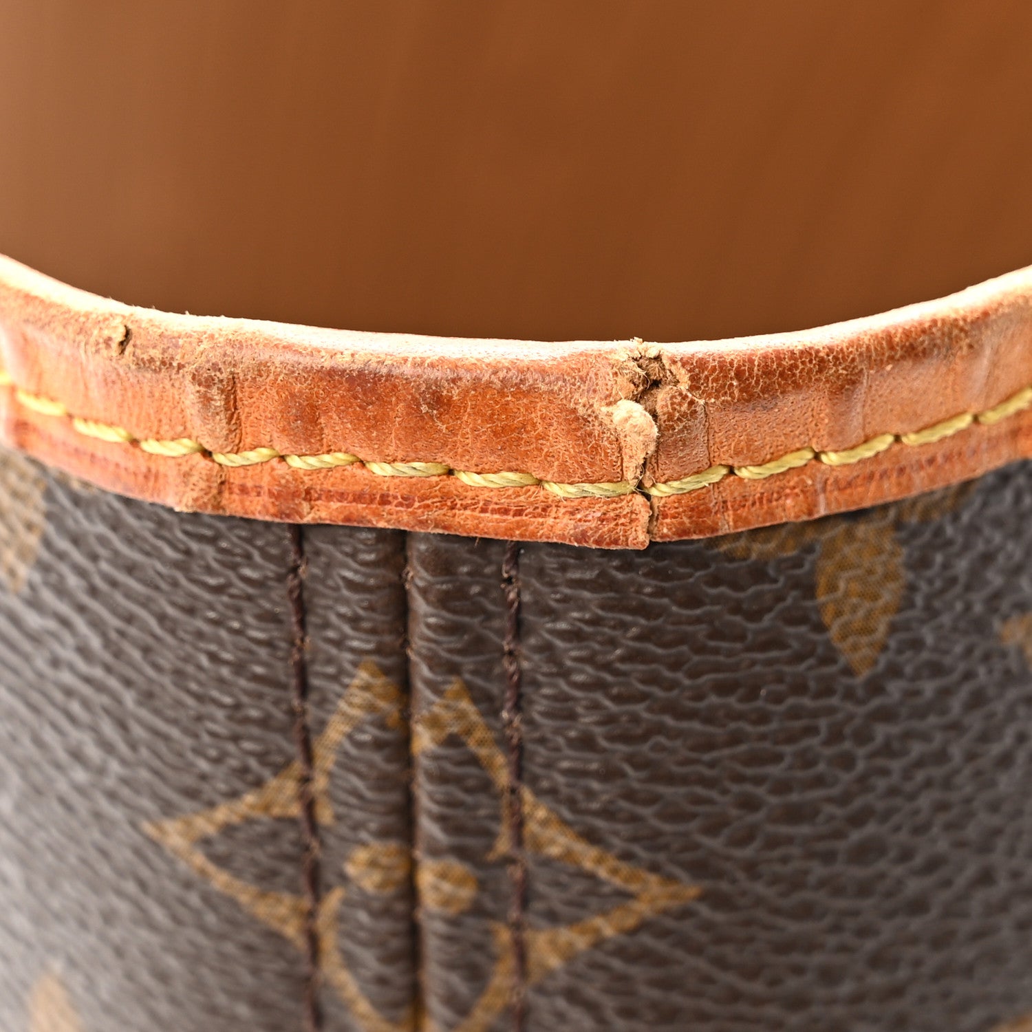 Louis Vuitton Monogram Neverfull MM 11 of 12