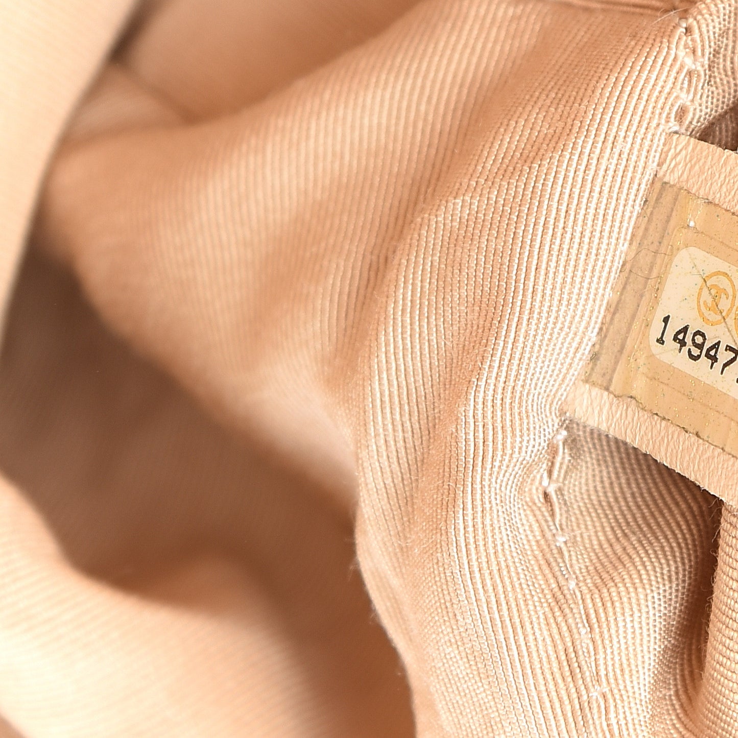 Calfskin Cerf Executive Shopper Tote Beige Clair