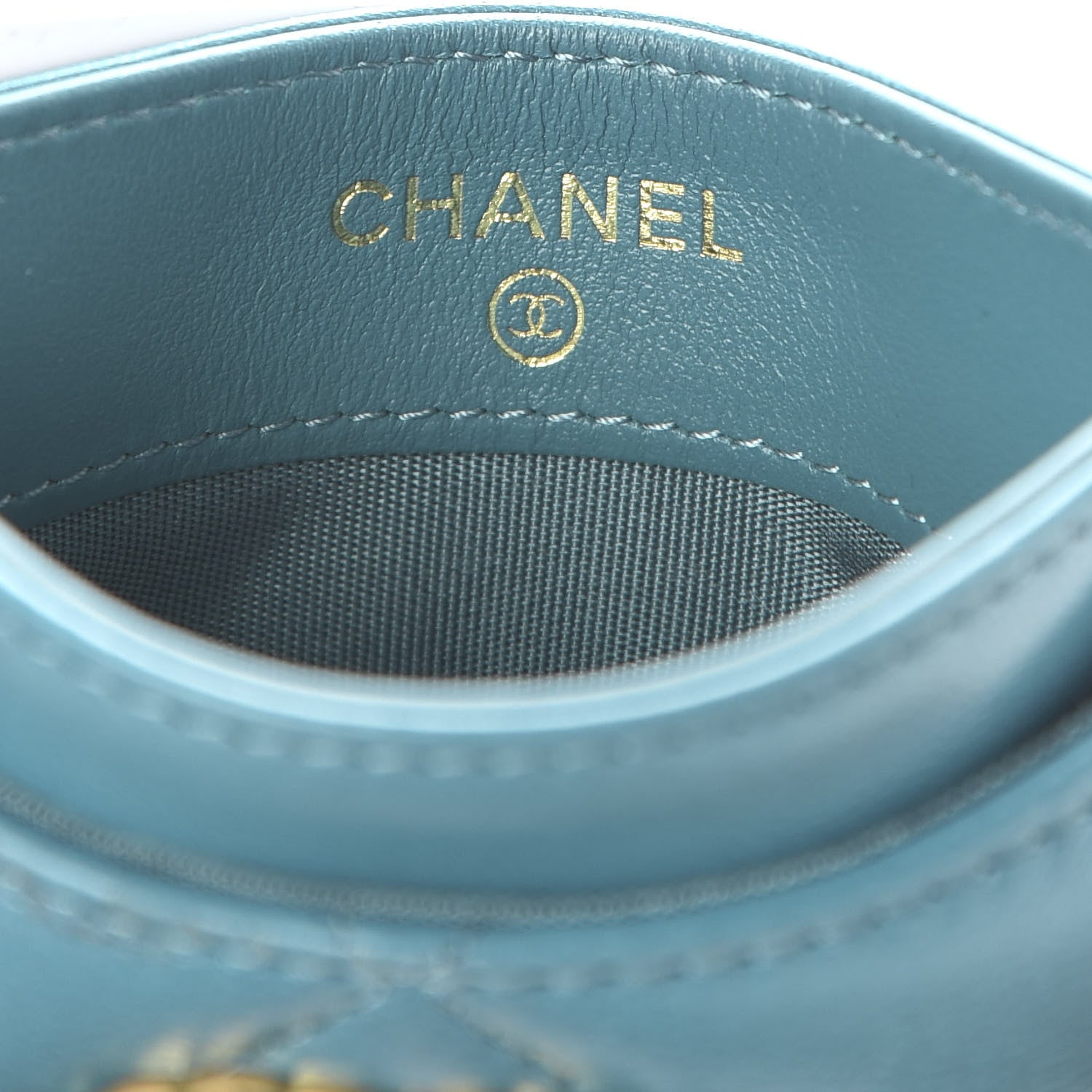 Chanel Shiny Goatskin Quilted 19 Card Holder Turquoise 6 of 9